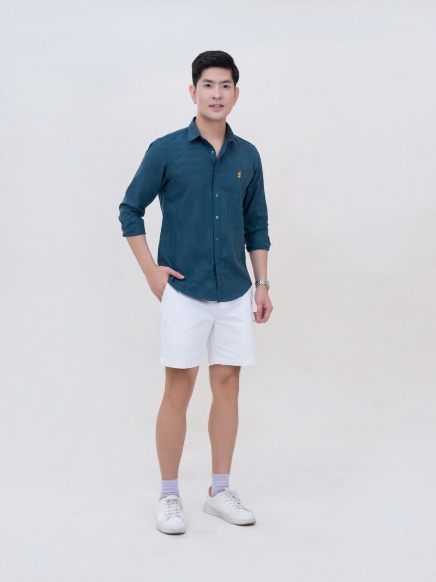 SET QUẦN SHORT KAKI + ÁO SƠMI KẺ SỌC DÀI TAY 